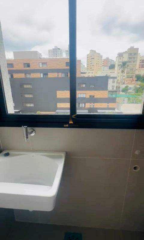 Apartamento à venda com 2 quartos, 62m² - Foto 24