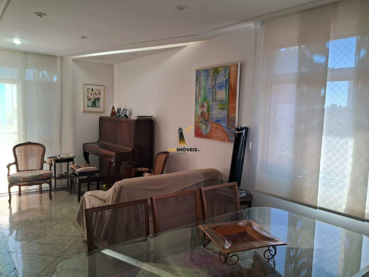 Apartamento à venda com 3 quartos, 140m² - Foto 4