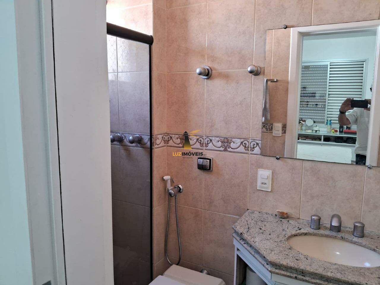 Apartamento à venda com 3 quartos, 140m² - Foto 11