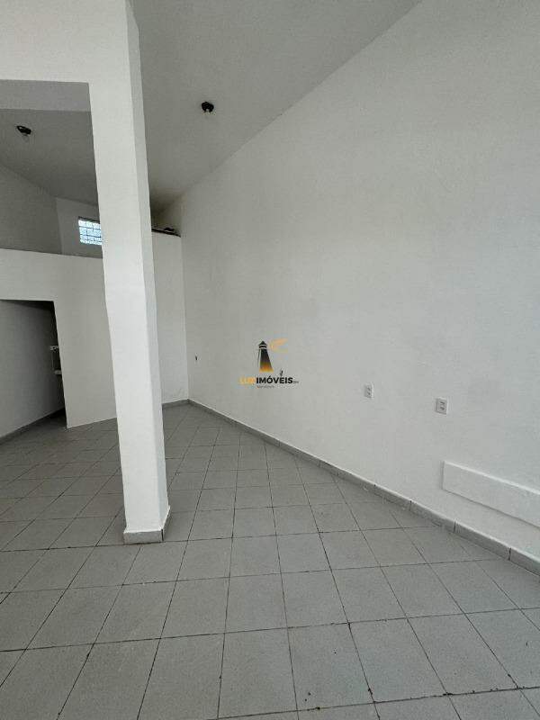 Loja-Salão para alugar, 72m² - Foto 2