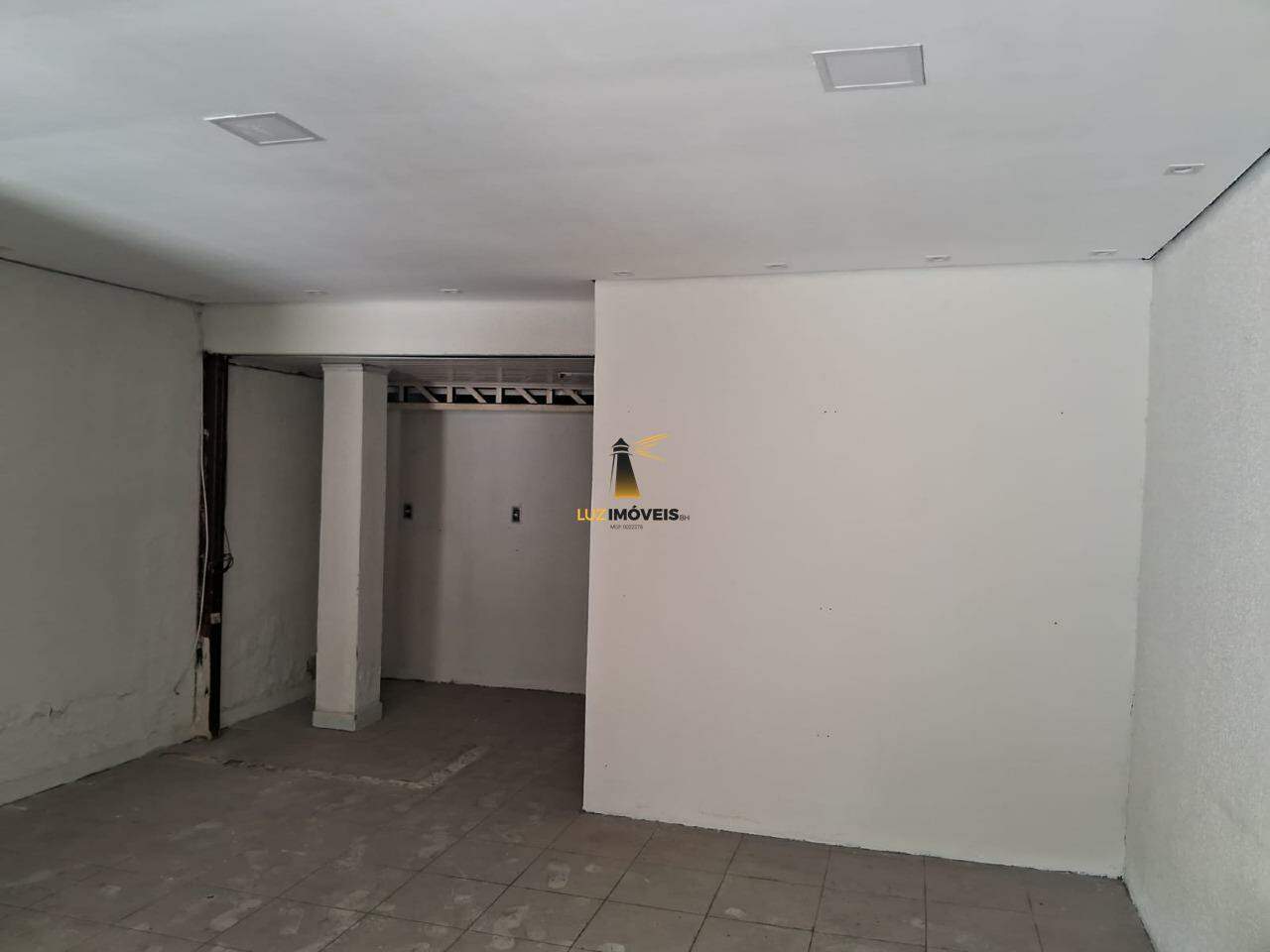 Loja-Salão para alugar, 75m² - Foto 1