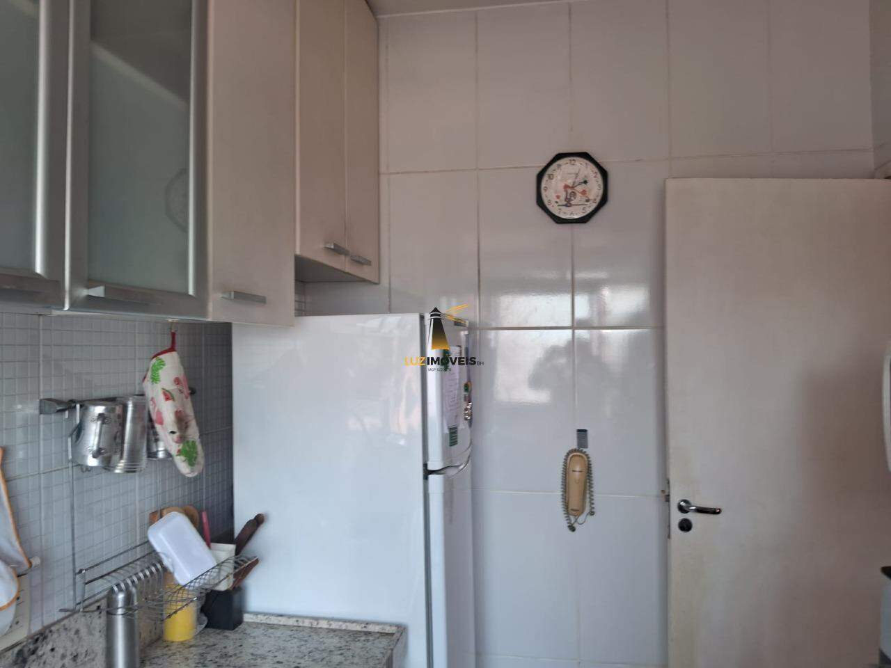 Apartamento para alugar com 2 quartos, 70m² - Foto 16