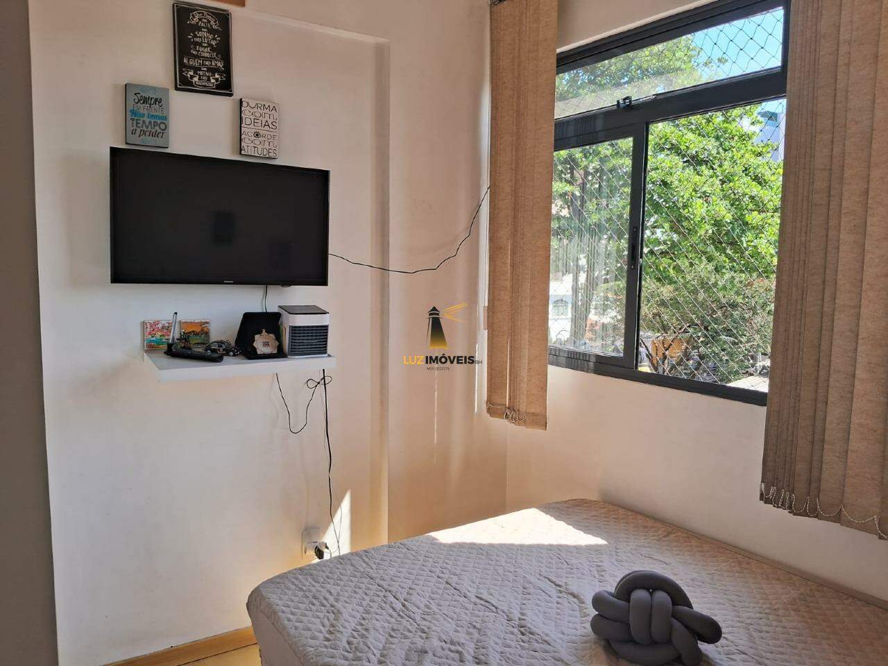 Apartamento para alugar com 2 quartos, 70m² - Foto 4