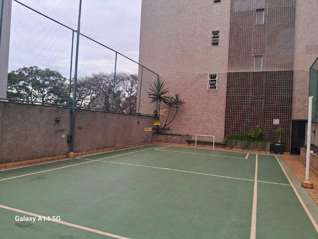 Cobertura à venda com 3 quartos, 282m² - Foto 2