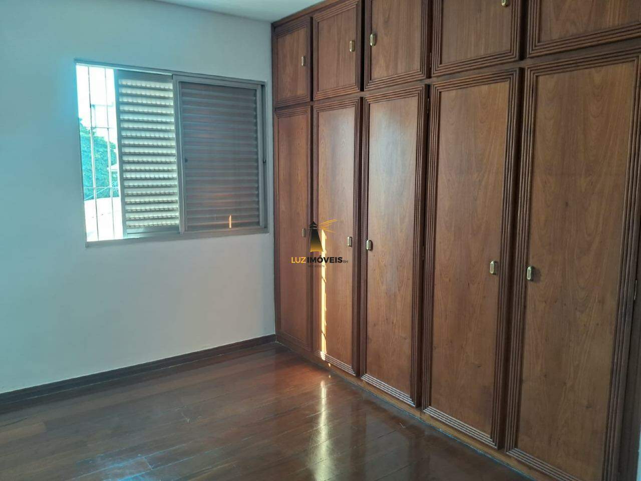 Apartamento à venda com 3 quartos, 97m² - Foto 7