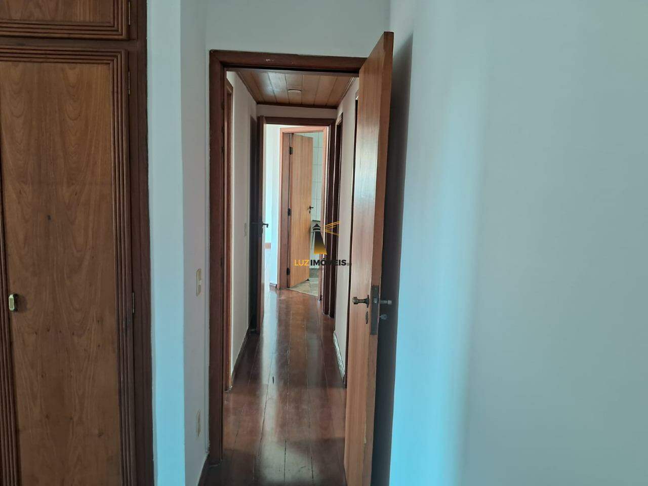 Apartamento à venda com 3 quartos, 97m² - Foto 5