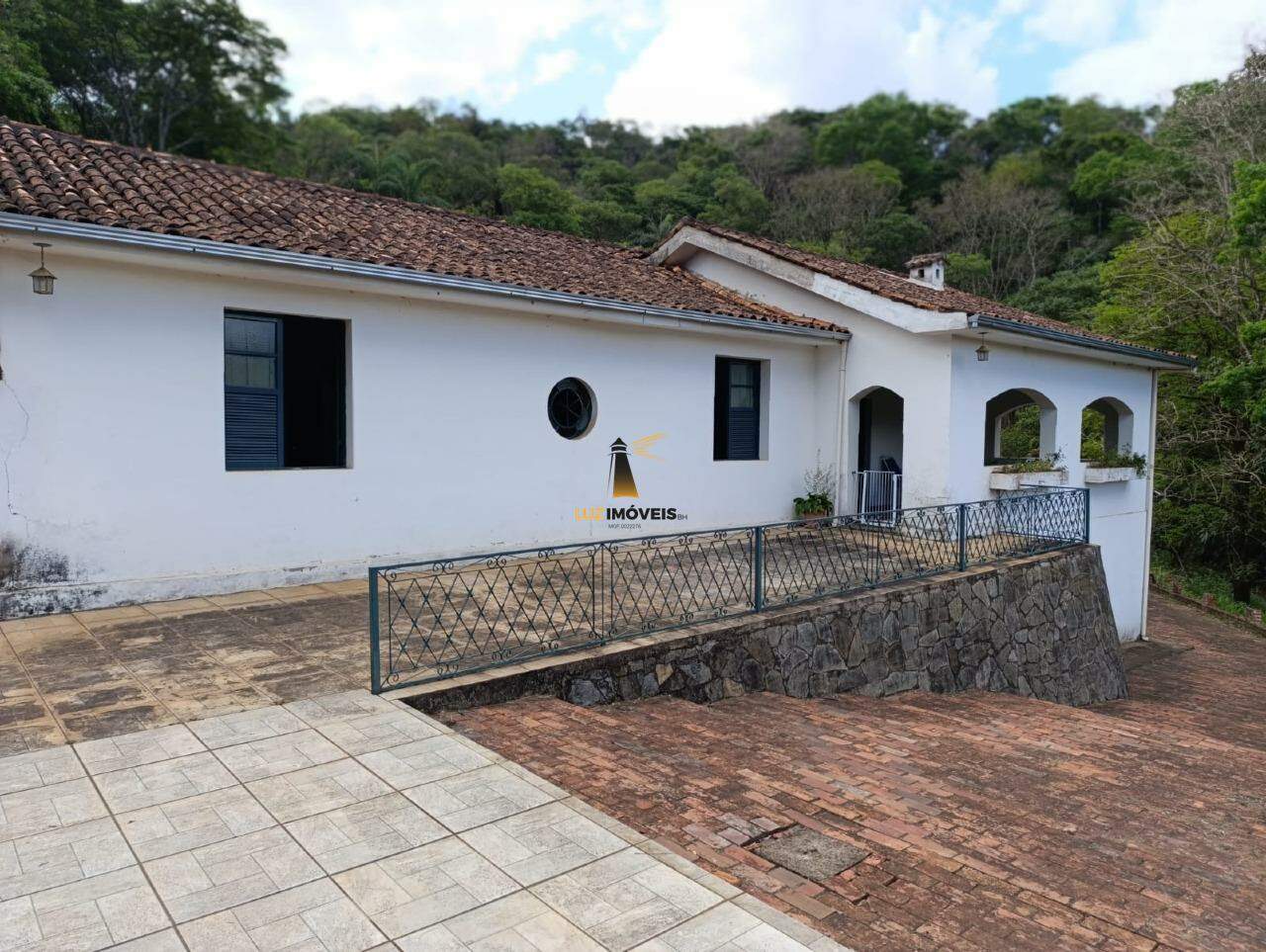 Chácara à venda com 3 quartos, 136000m² - Foto 4