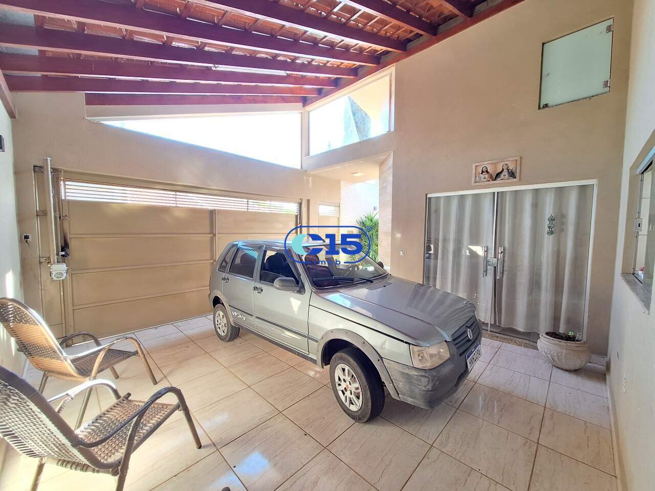 Casa à venda no Prolongamento Parque das Esmeraldas: 