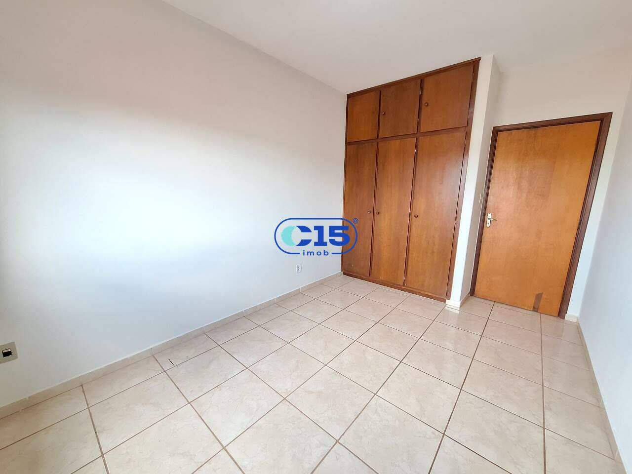 Apartamento para aluguel no JARDIM BARÃO: 