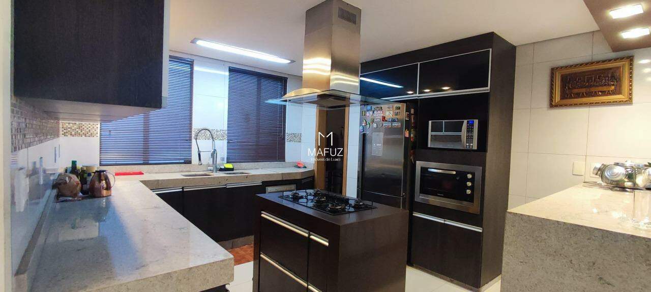 Casa para aluguel no Condomínio Rosa dos Ventos: 