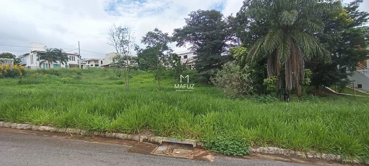 Terreno à venda no Condomínio Gran Royalle: 