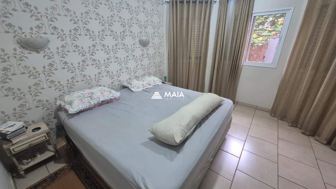 Casa de Condomínio à venda no Residencial Mário de Almeida Franco: 