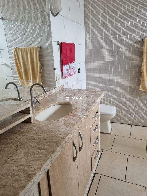 Casa de Condomínio à venda no Residencial Mário de Almeida Franco: 