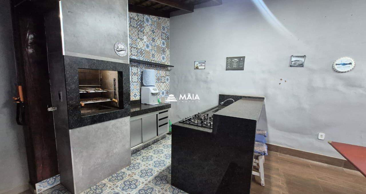 Casa de Condomínio à venda no Portal Beija Flor: 