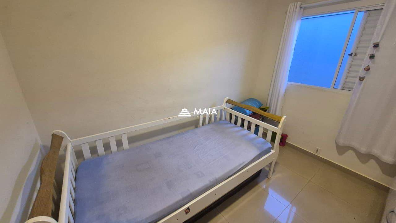 Casa de Condomínio à venda no Portal Beija Flor: 