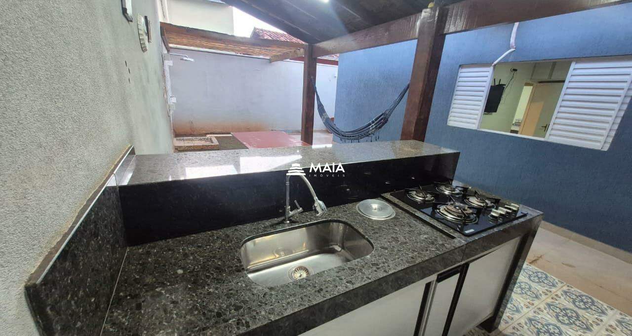 Casa de Condomínio à venda no Portal Beija Flor: 