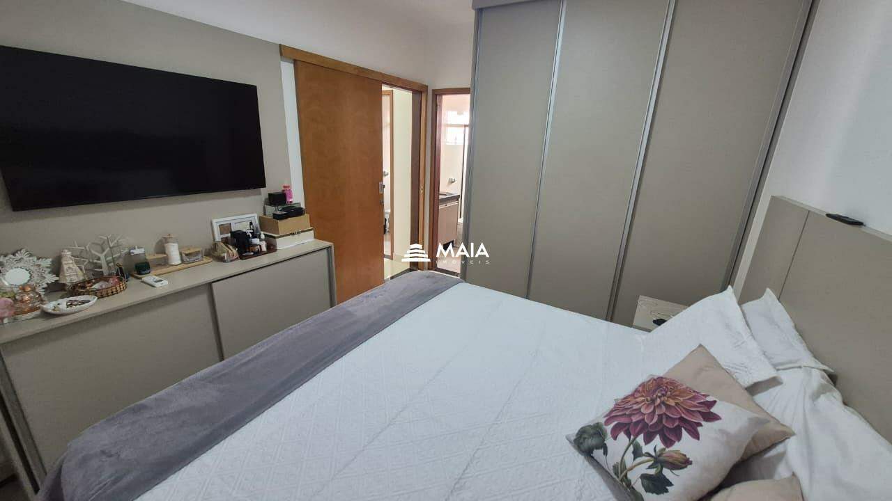 Casa à venda no Paraíso: 