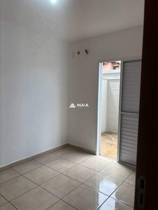 Apartamento para aluguel no Jardim do Lago: 