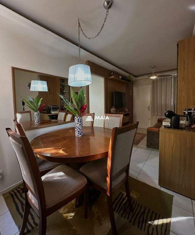 Casa de Condomínio à venda no Village Mercês: 