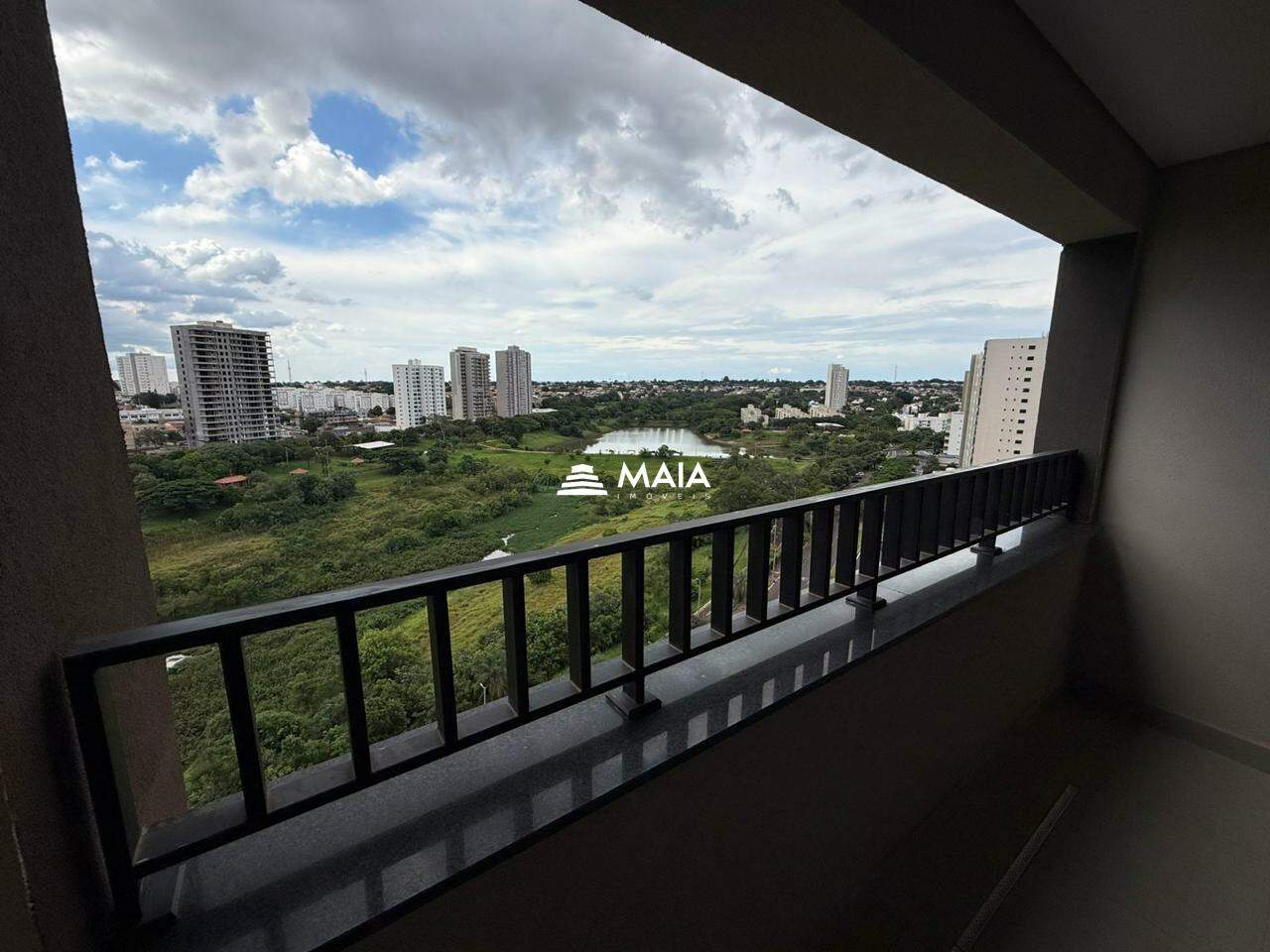 Apartamento à venda no Jardim do Lago: 