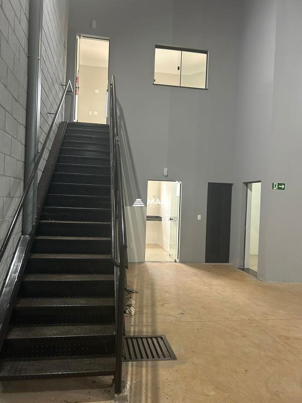 Galpão à venda no Parque das Laranjeiras: 