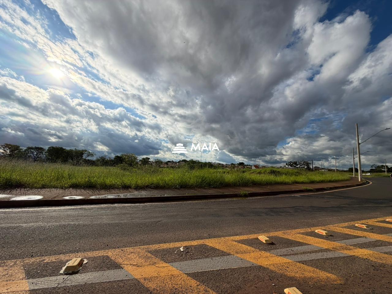 BTS para aluguel no Paraíso: 