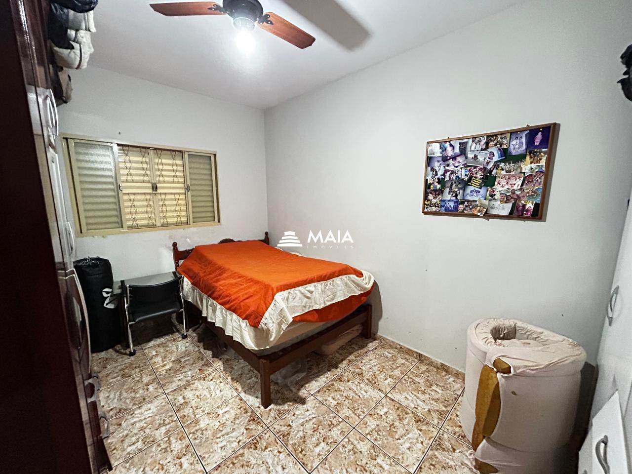 Casa à venda no Vila Militar: 