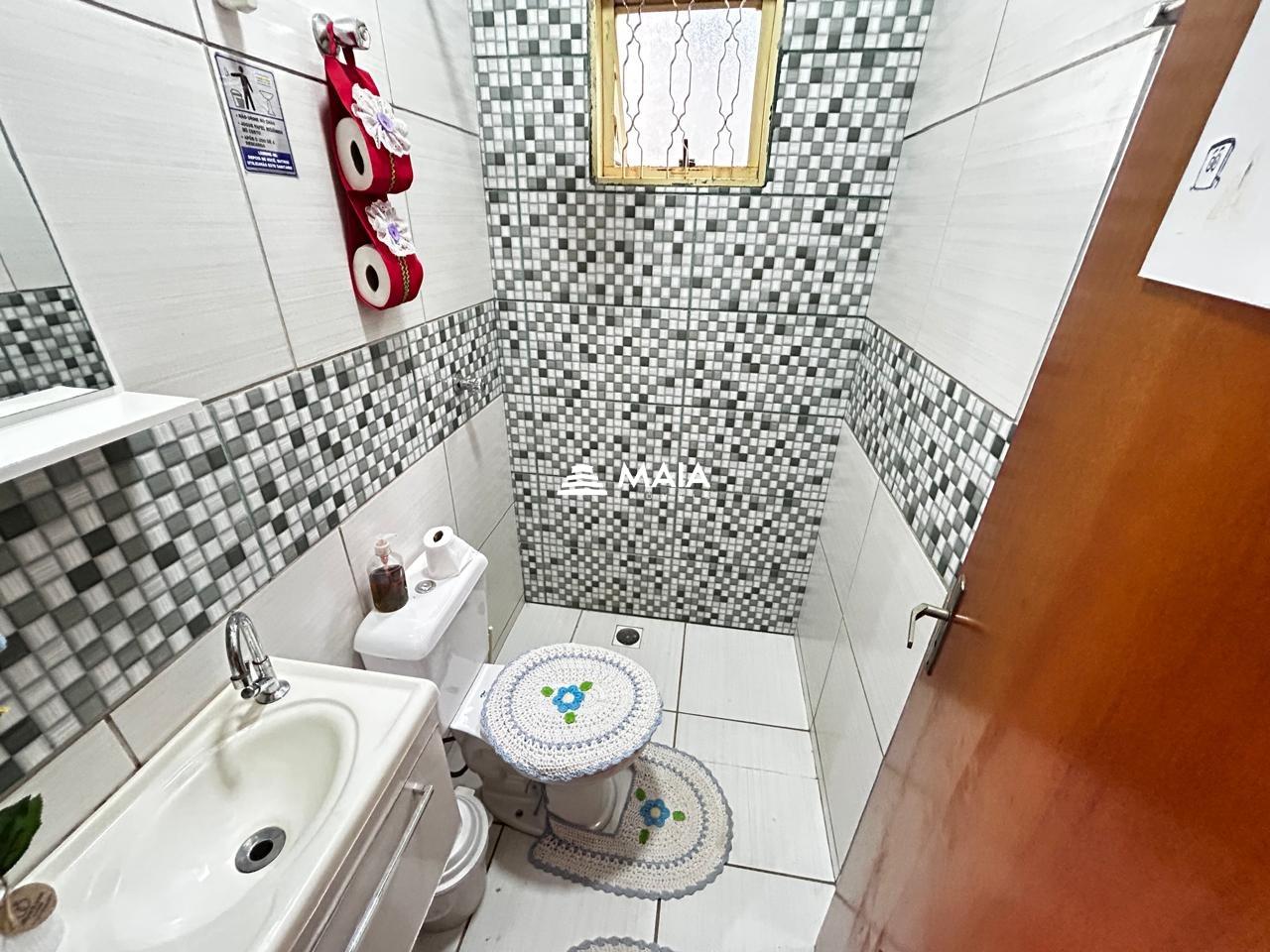 Casa à venda no Vila Militar: 