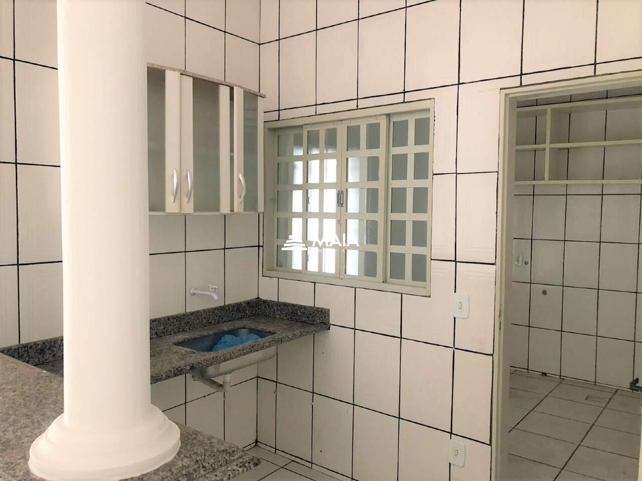 Casa para aluguel no Frei Eugênio: 