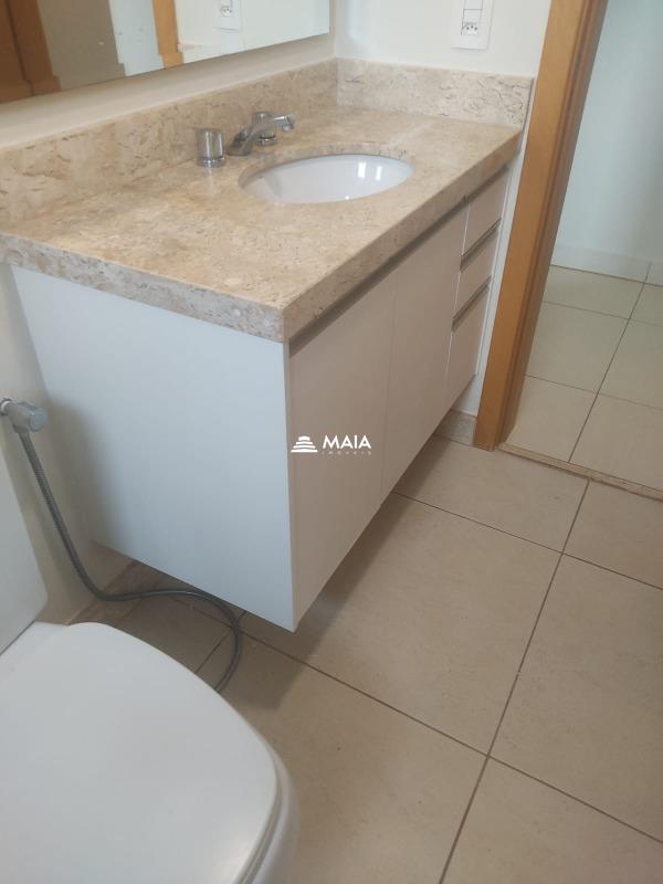 Apartamento para aluguel no Mercês: 