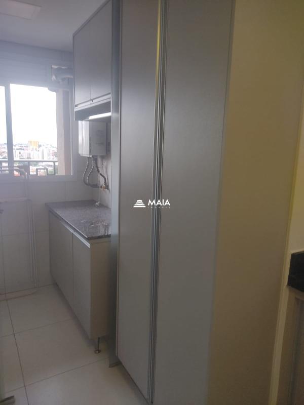 Apartamento para aluguel no Mercês: 