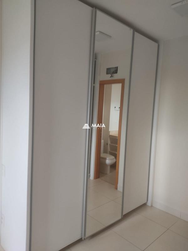 Apartamento para aluguel no Mercês: 