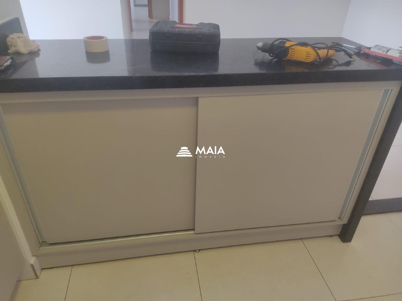 Apartamento para aluguel no Mercês: 