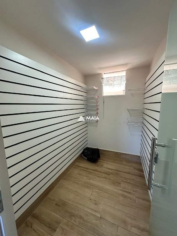 Comercial para aluguel no Estados Unidos: 