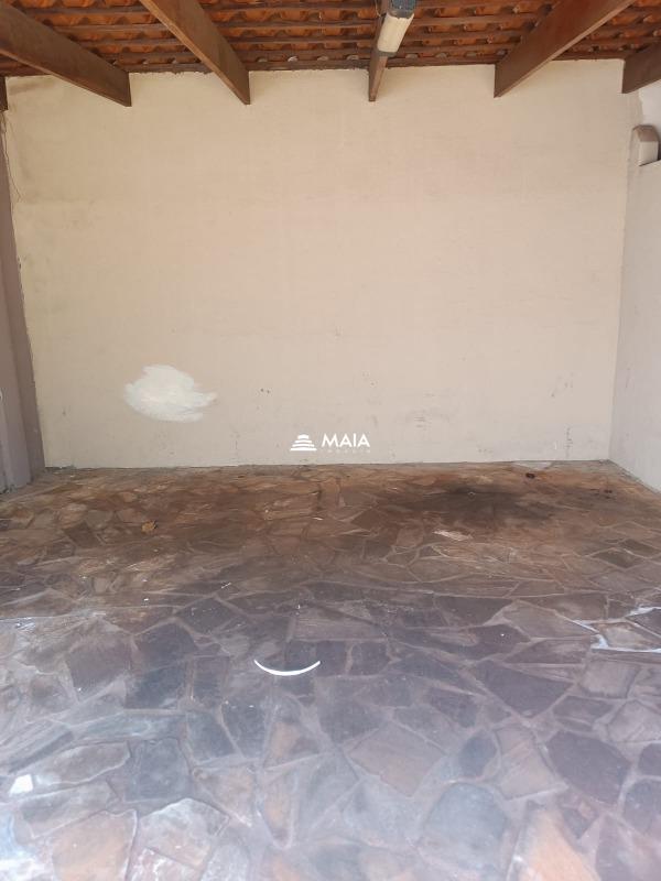 Casa para aluguel no Jardim Induberaba: 