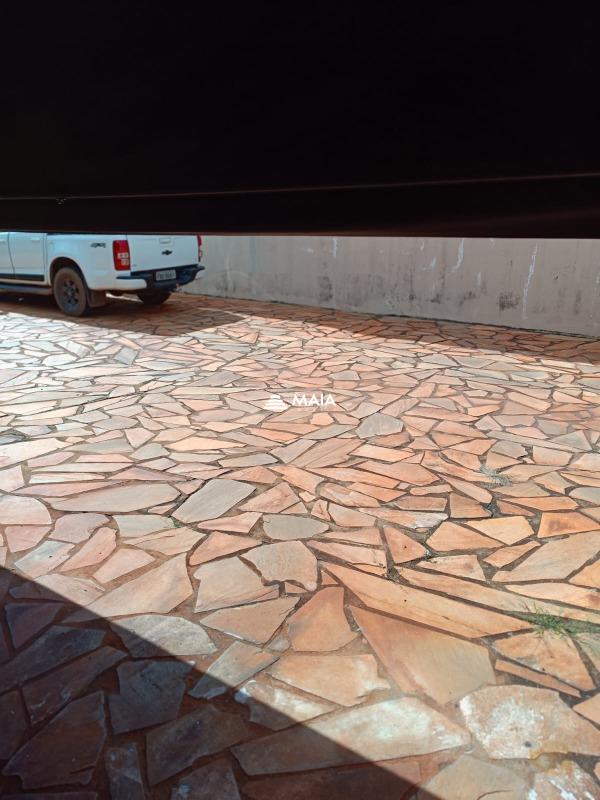 Casa para aluguel no Jardim Induberaba: 