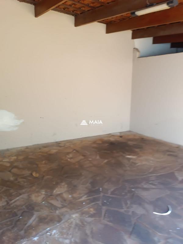 Casa para aluguel no Jardim Induberaba: 