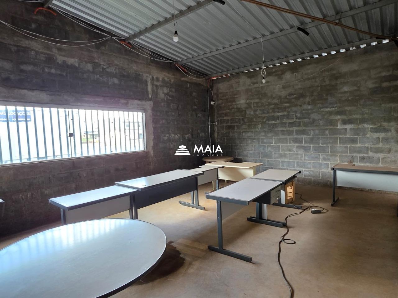 Galpão para aluguel no Distrito Industrial II: 