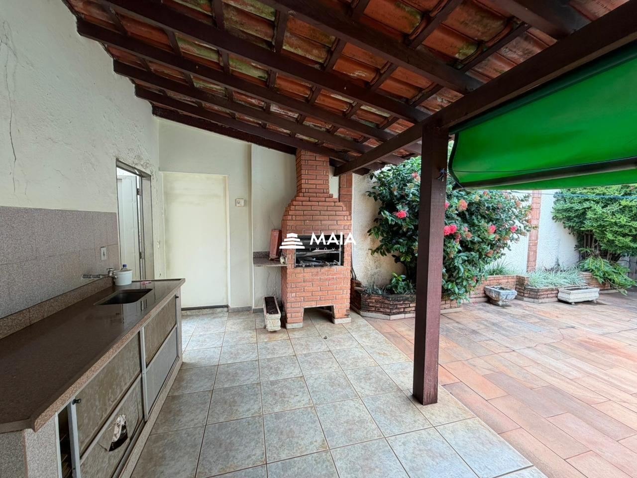 Casa à venda no Centro: 