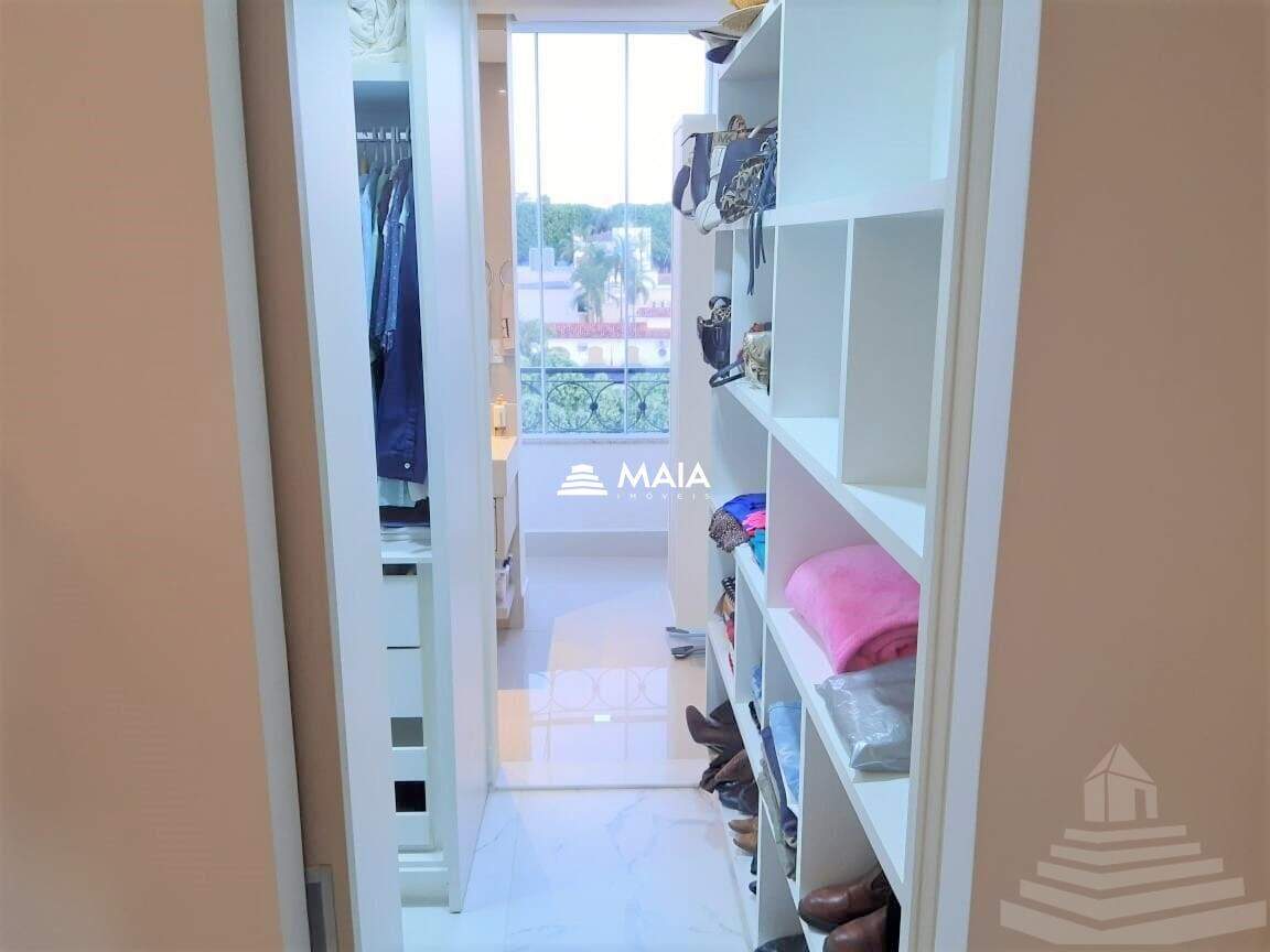 Apartamento à venda no Santa Maria: 