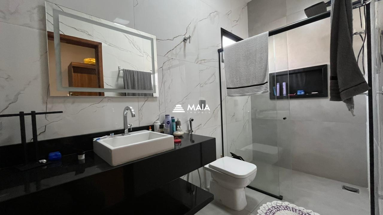 Casa para aluguel no Parque das Laranjeiras: 