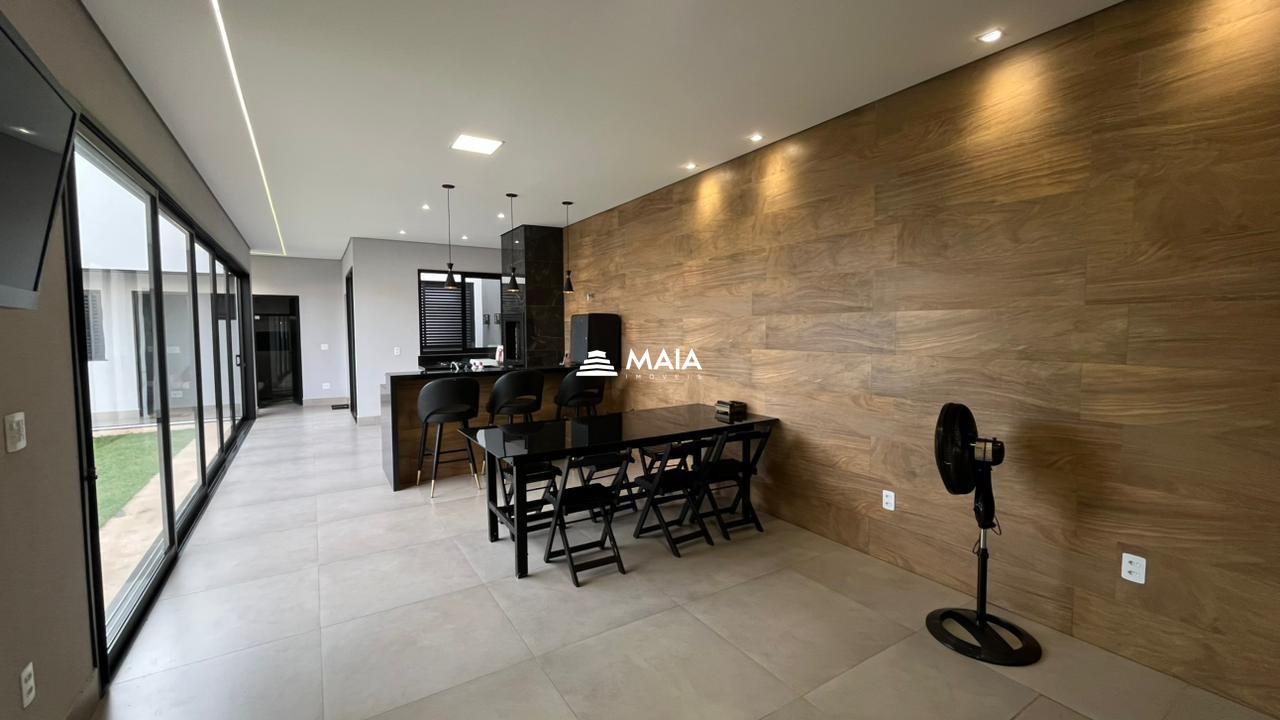 Casa para aluguel no Parque das Laranjeiras: 