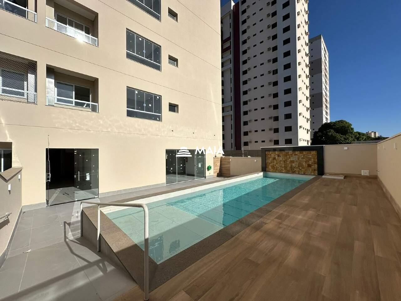 Apartamento para aluguel no Mercês: 