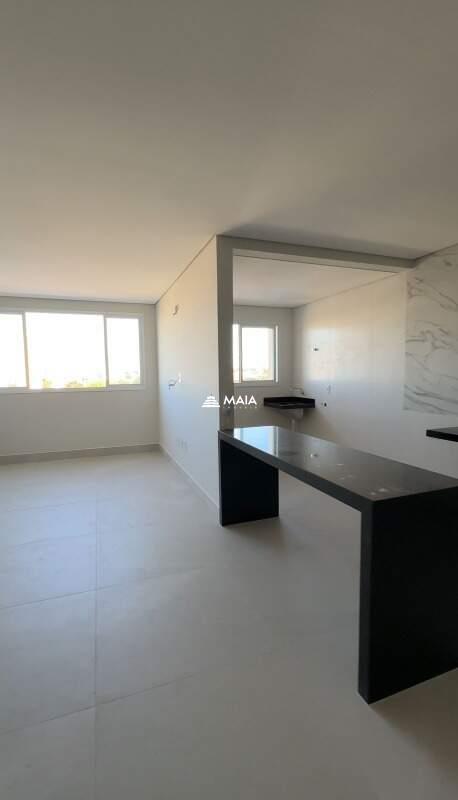 Apartamento para aluguel no Mercês: 