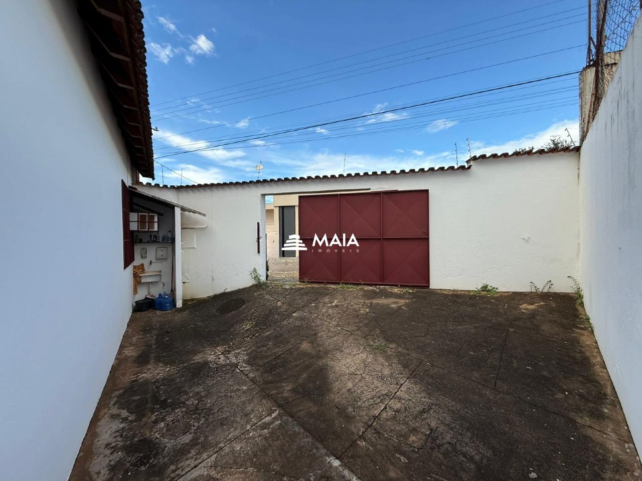 Comercial para aluguel no Jardim Alexandre Campos: 