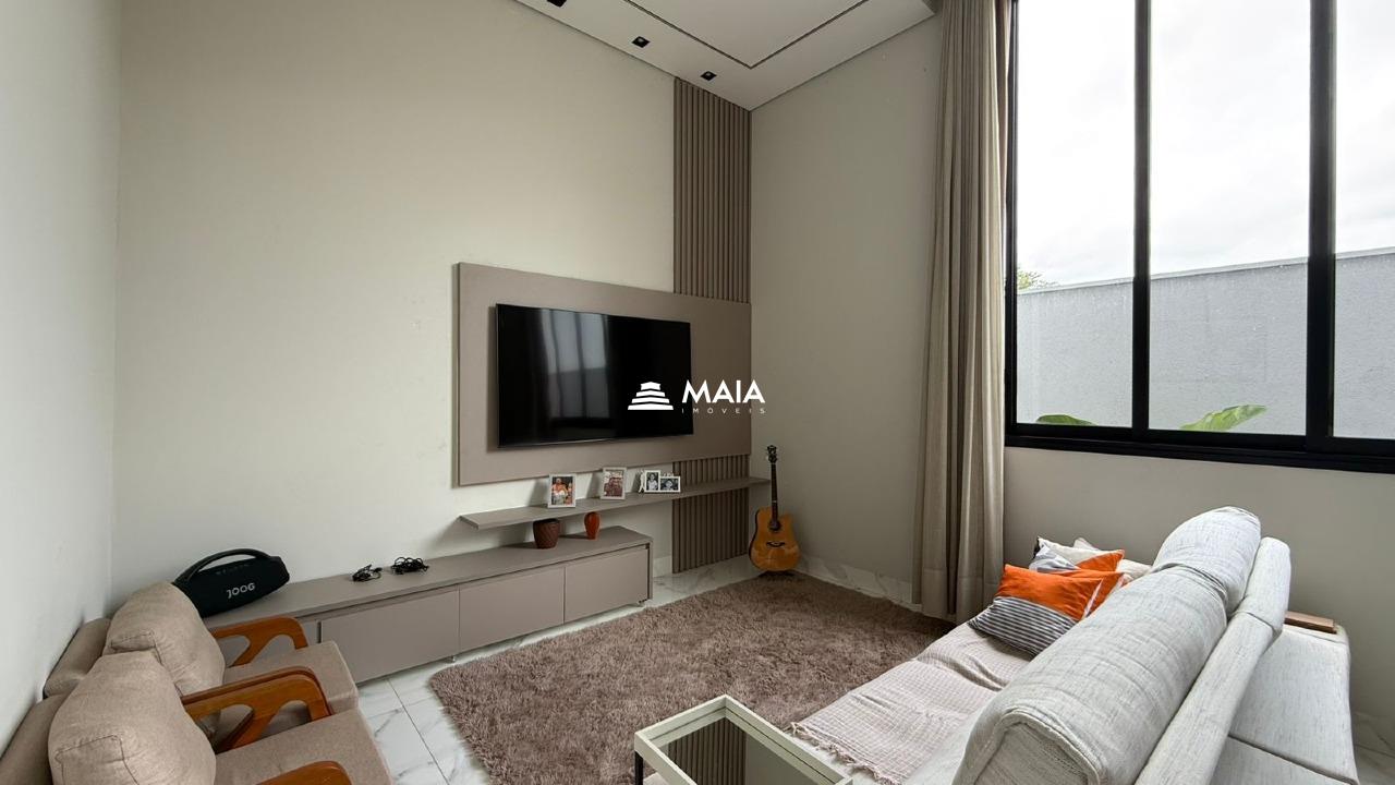 Casa de Condomínio à venda no Estância dos Ipês: 