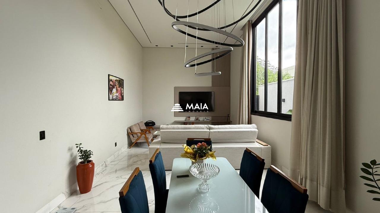 Casa de Condomínio à venda no Estância dos Ipês: 