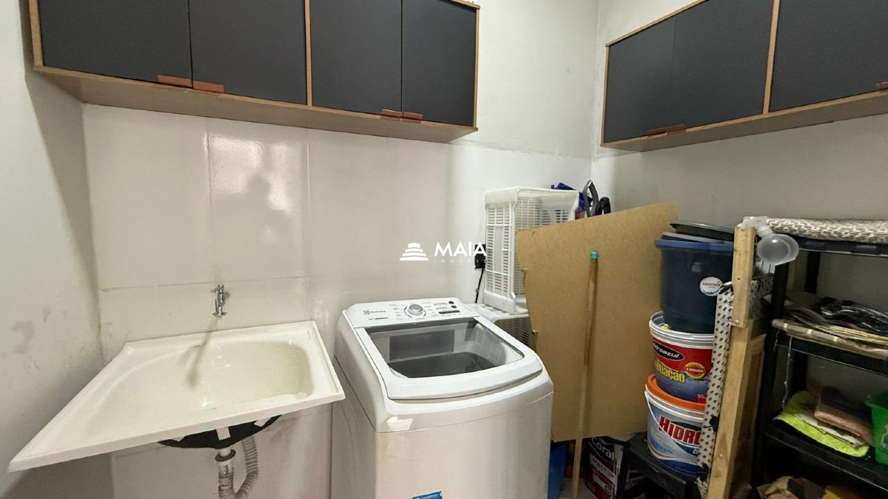 Casa de Condomínio à venda no Estância dos Ipês: 