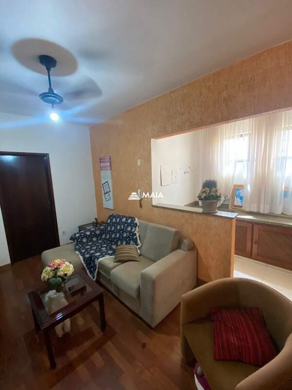 Casa para aluguel no Vila Olímpica: 