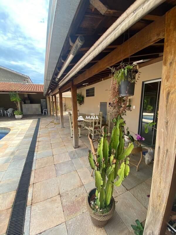 Casa para aluguel no Vila Olímpica: 